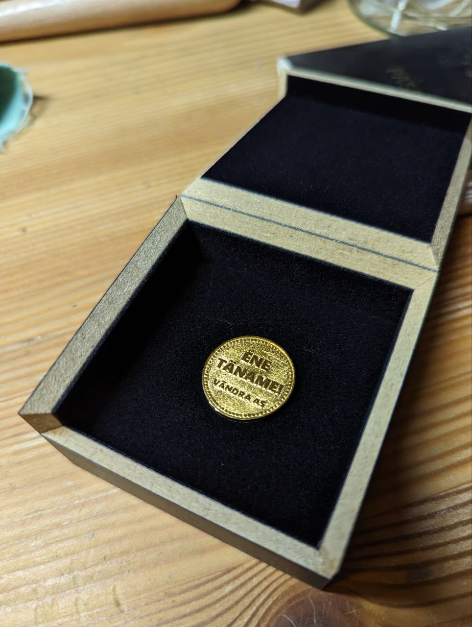 Ehemeri LLC Custom gold coins, Personalized gold coins, Engraved silver coins Worldwide