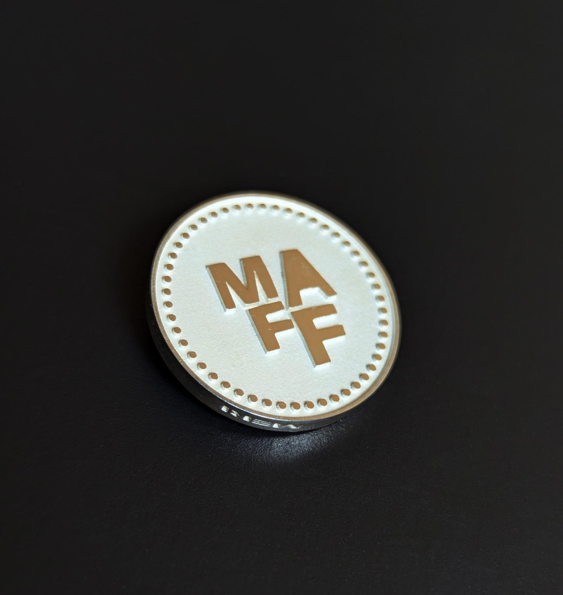 Engraved silver coins. Worldwide. Ehemeri LLC